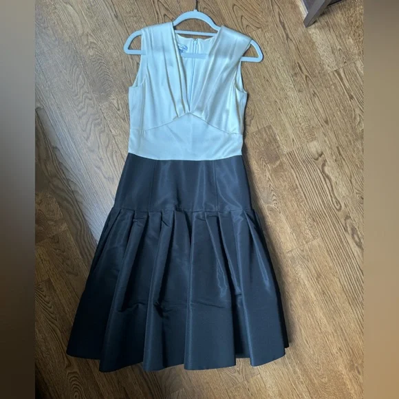 Oscar de la Renta Puffy Black White Dress - Picture 4 of 7